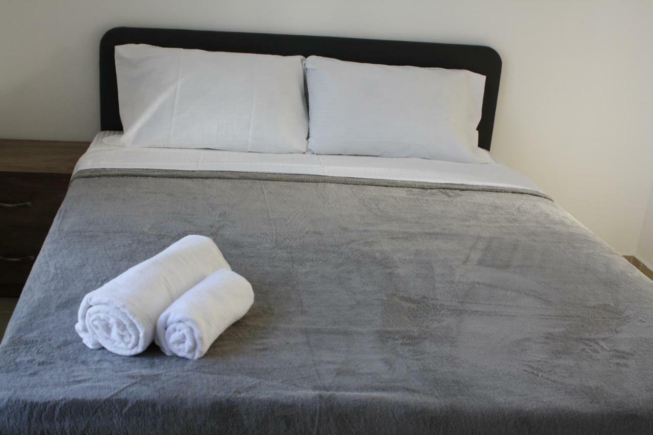 Suluca Homes Kerýnia Eksteriør bilde