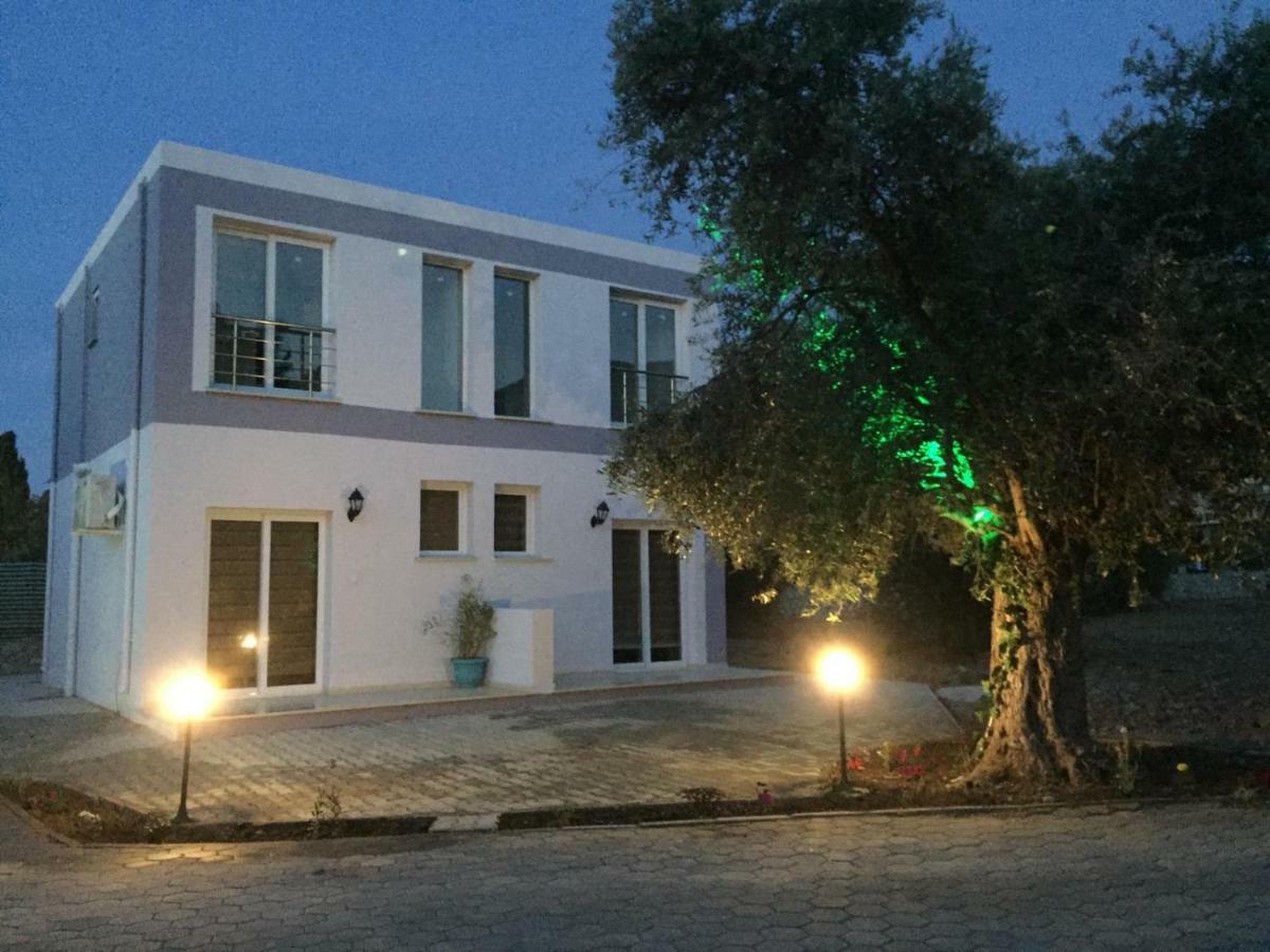 Suluca Homes Kerýnia Eksteriør bilde